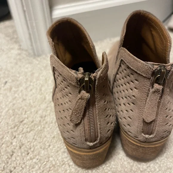 Booties - Picture 3 of 5